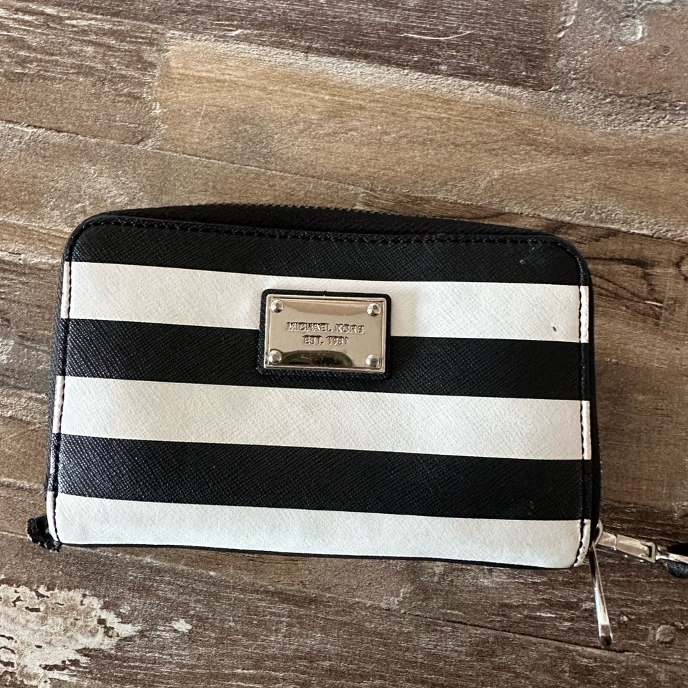 Michael Kor’s Wristlet Wallet